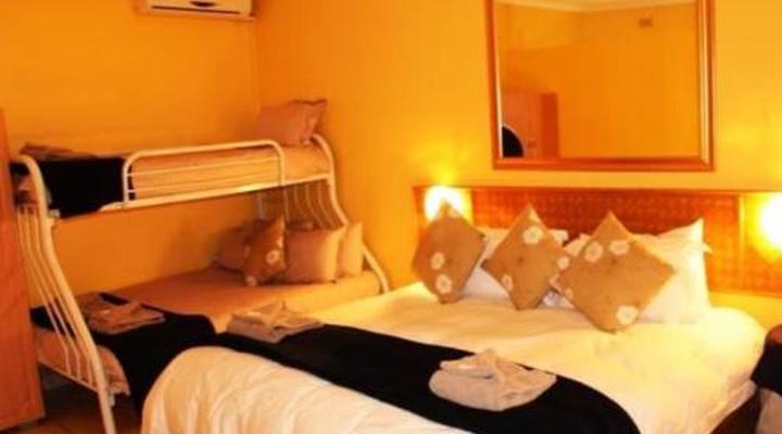 Flintstones Guest House Durban