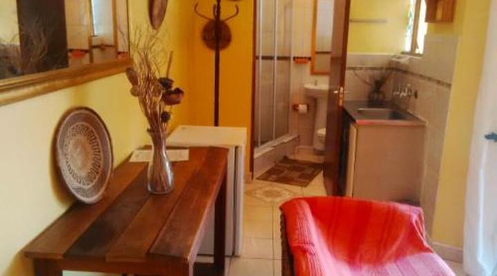 Flintstones Guest House Durban