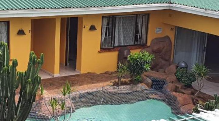 Flintstones Guest House Durban