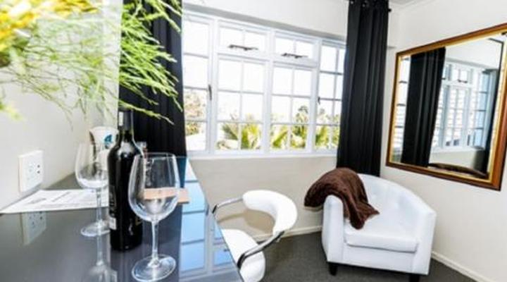 Le Petit Chateau Guest House