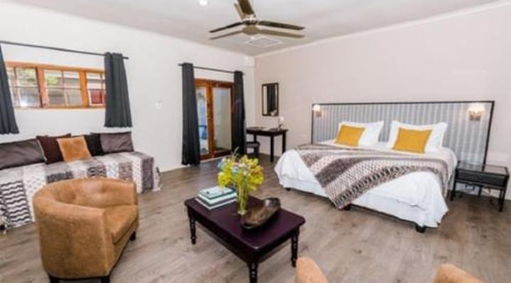 Le Petit Chateau Guest House