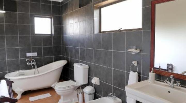 Kingston Place Guest House