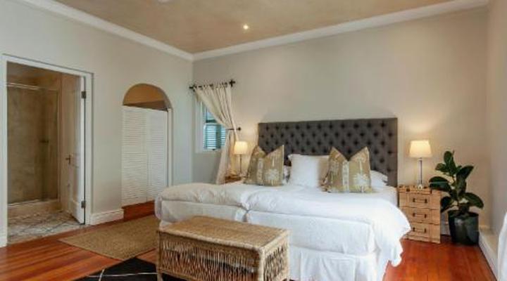 Auberge Burgundy Guest House