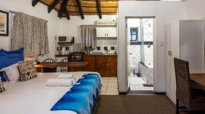 Khaya La Manzi Guest Lodge & Conferencing