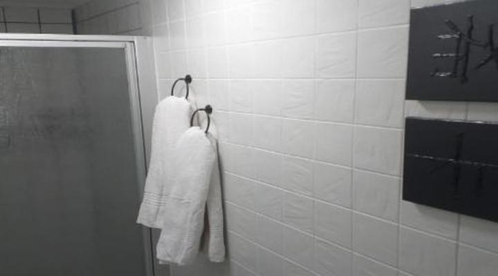 Khaya La Manzi Guest Lodge & Conferencing