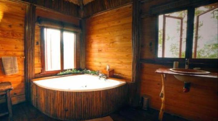 Pezulu Tree House Game Lodge