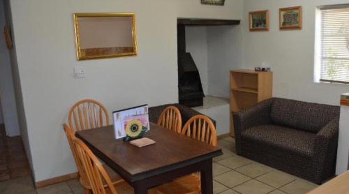 The Country Garden / Beecatcher Guest Farm