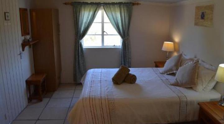 The Country Garden / Beecatcher Guest Farm