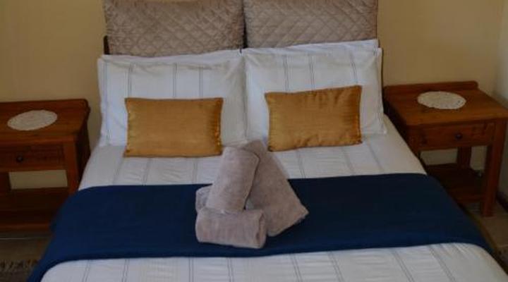 The Country Garden / Beecatcher Guest Farm