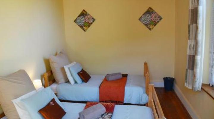 The Country Garden / Beecatcher Guest Farm