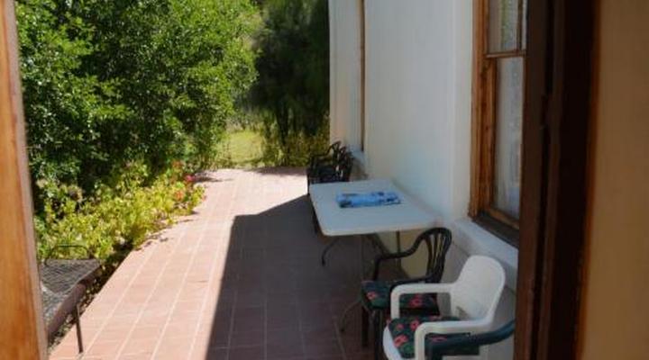 The Country Garden / Beecatcher Guest Farm