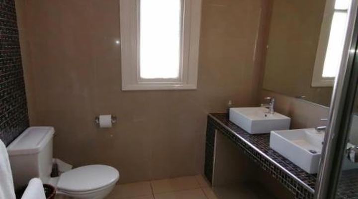 Tri-Angle B&B and Guesthouse