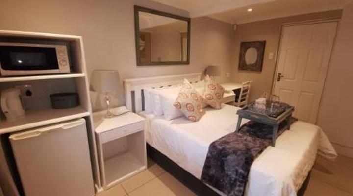 Tri-Angle B&B and Guesthouse