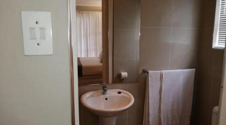 Tri-Angle B&B and Guesthouse