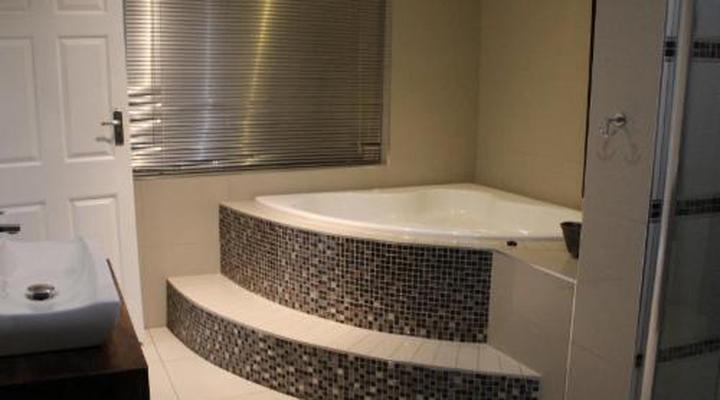 Tri-Angle B&B and Guesthouse