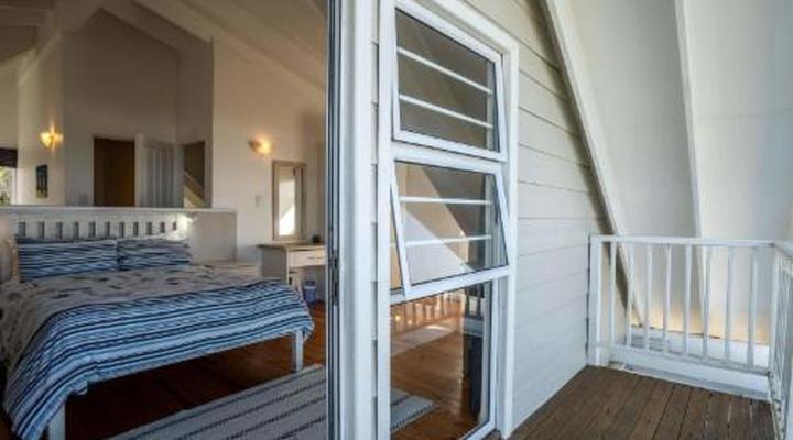 Spinning Reel Beach Cottages, Chalets & B+B