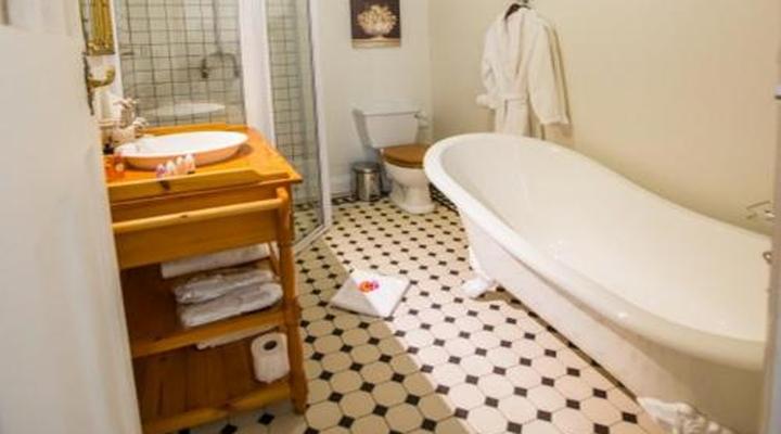 Excelsior Manor Guesthouse