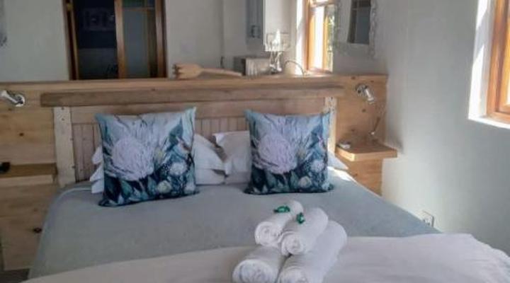 Kleinzee Oceanfront Guest House