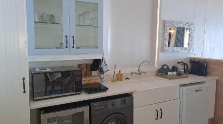 Kleinzee Oceanfront Guest House