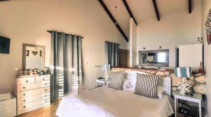 Kleinzee Oceanfront Guest House