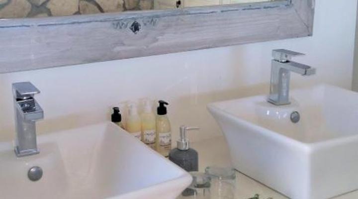 Kleinzee Oceanfront Guest House