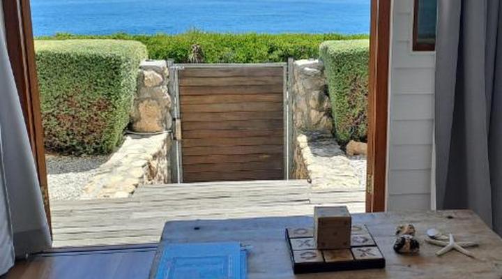 Kleinzee Oceanfront Guest House