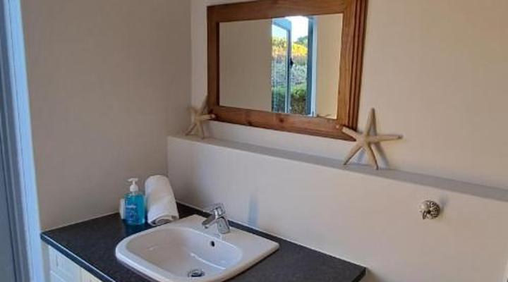 Kleinzee Oceanfront Guest House