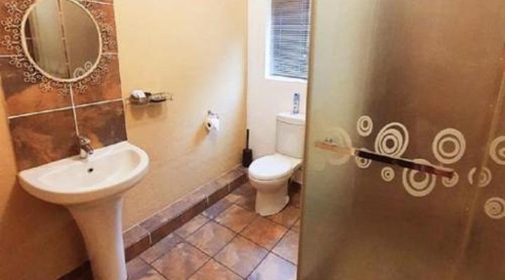 Silverstone Guest House