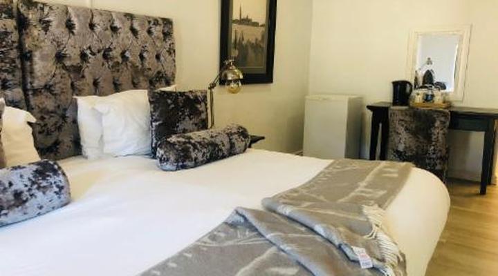 Jemimas Hospitality Guest Lodge