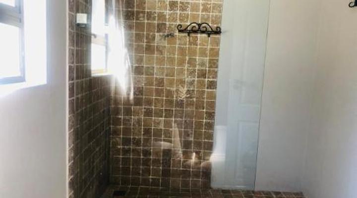 Jemimas Hospitality Guest Lodge