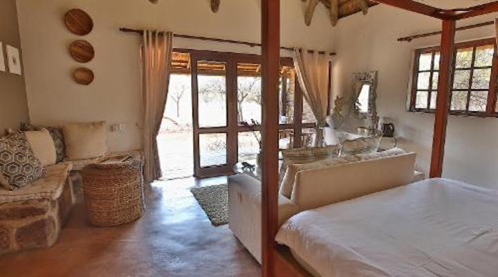 Mangwa Valley Game Lodge
