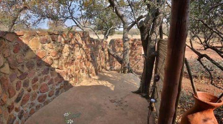 Mangwa Valley Game Lodge