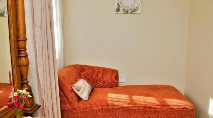 Bakenhof Winelands Lodge