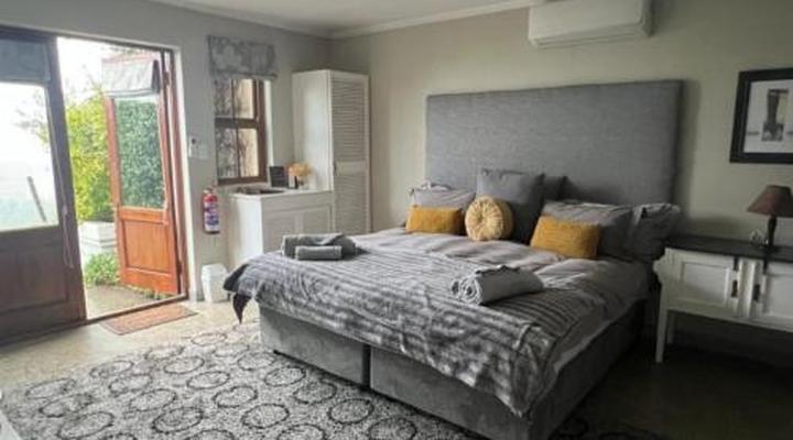 Bakenhof Winelands Lodge