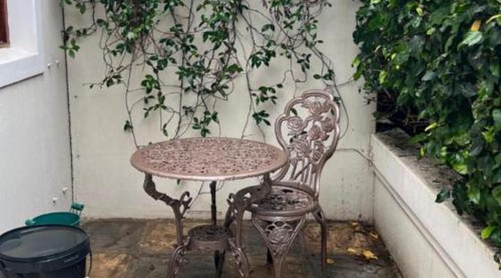 Bakenhof Winelands Lodge