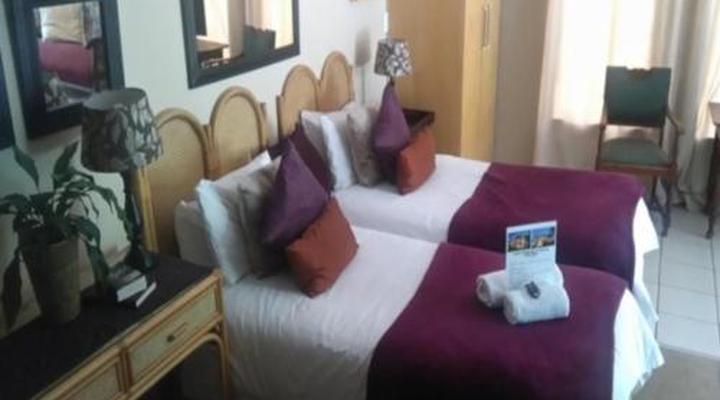 Fisant, Bokmakierie & Hoephoep Guesthouse