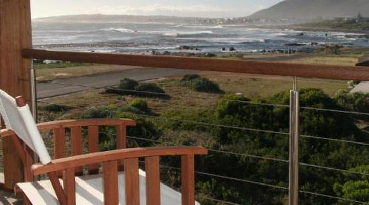 138 Marine Guesthouse