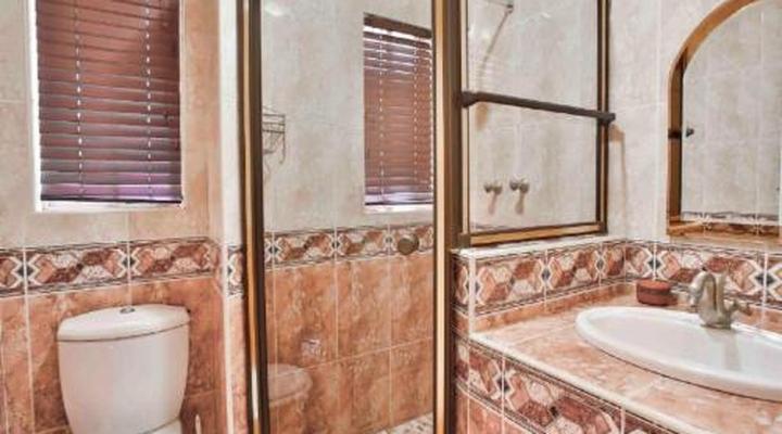 Accommodation @ Van's