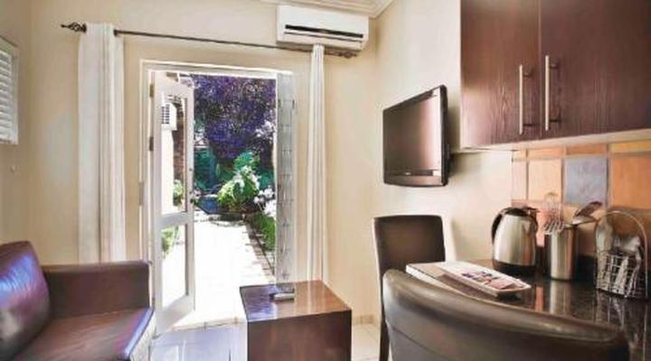 Accommodation @ Van's