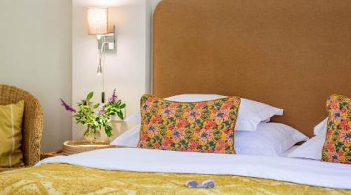 5 Seasons Guesthouse