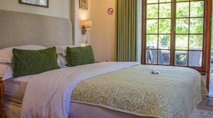 5 Seasons Guesthouse