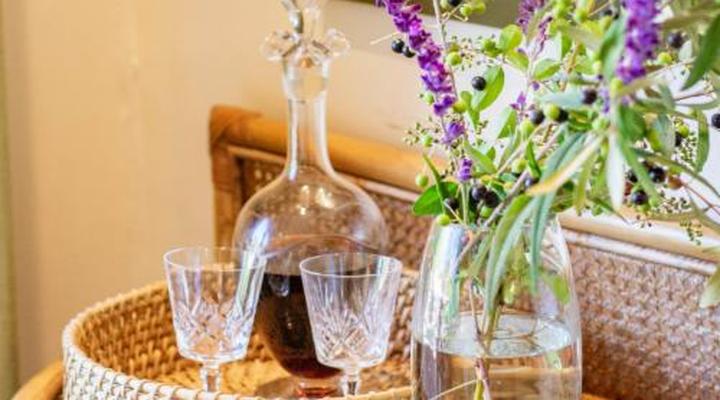 5 Seasons Guesthouse