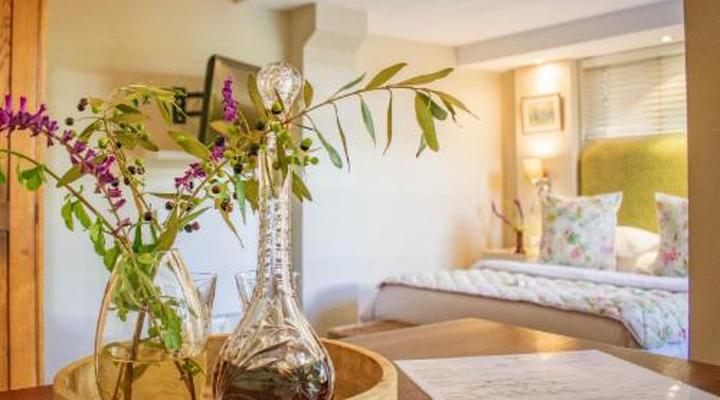 5 Seasons Guesthouse