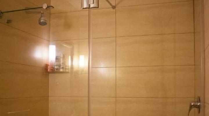 5 Seasons Guesthouse