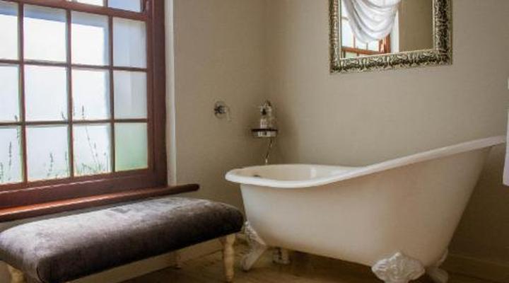 5 Seasons Guesthouse