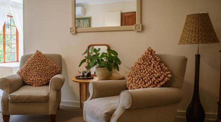 5 Seasons Guesthouse