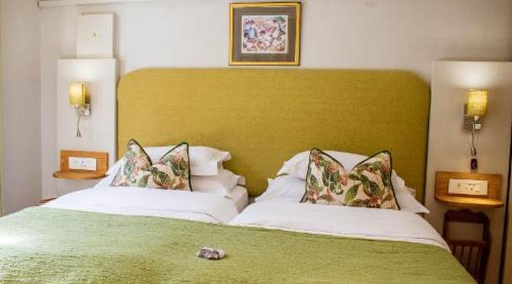 5 Seasons Guesthouse