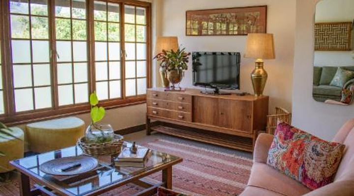 5 Seasons Guesthouse