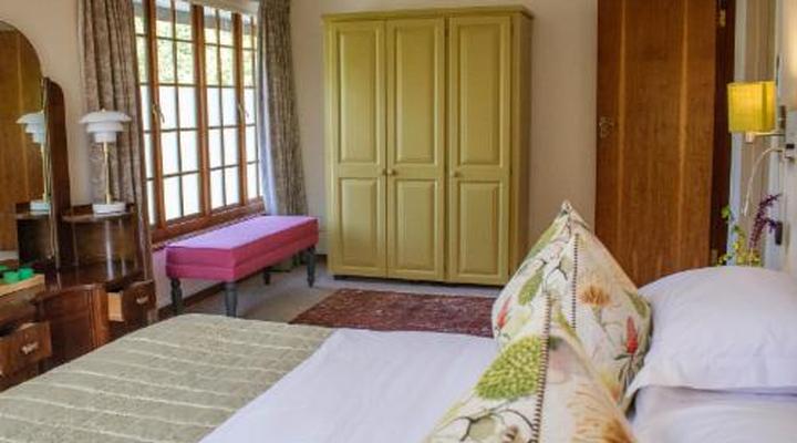 5 Seasons Guesthouse