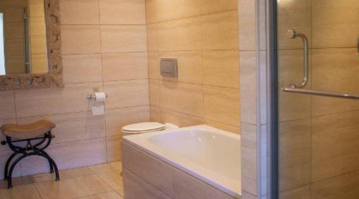 5 Seasons Guesthouse